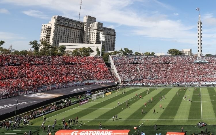 Brasileiros buscam por maconha no Uruguai para ‘relaxar’ em final da Libertadores