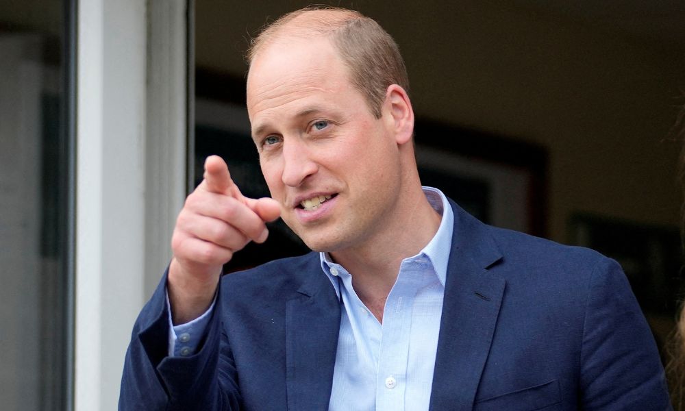 Príncipe William comparece em casamento da ex-namorada sem Kate Middleton