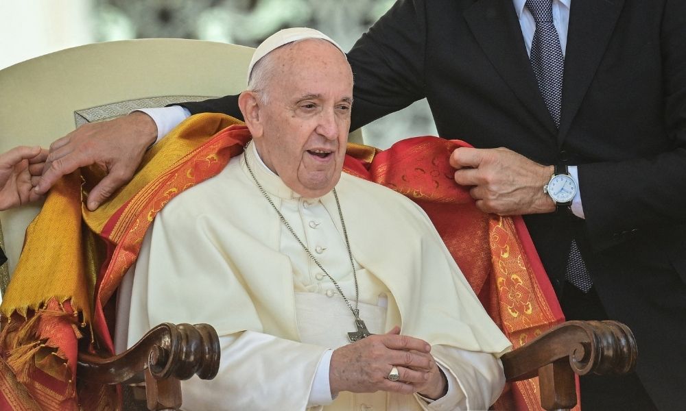 Papa Francisco diz que assinou sua renúncia em caso de problema de saúde