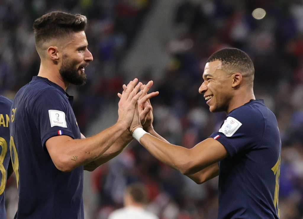 Mbappé dá show, França vence a Polônia de Lewandowski e vai às quartas de final 