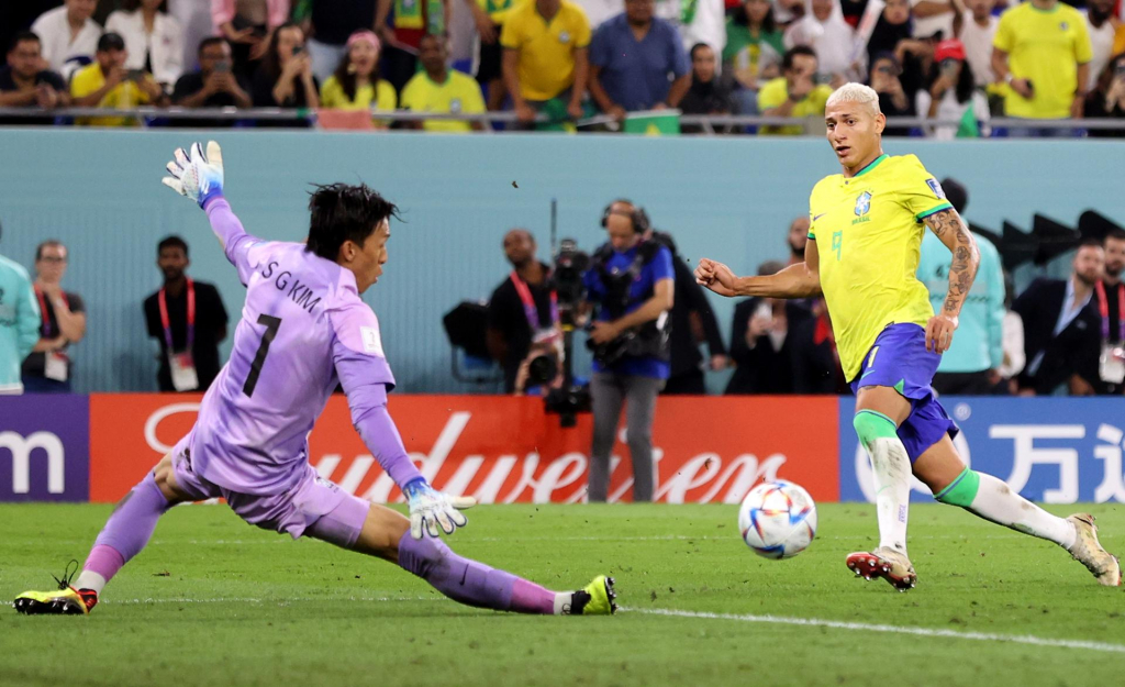 Brasil usa combinação inédita de uniforme contra a Croácia pelas quartas de final da Copa