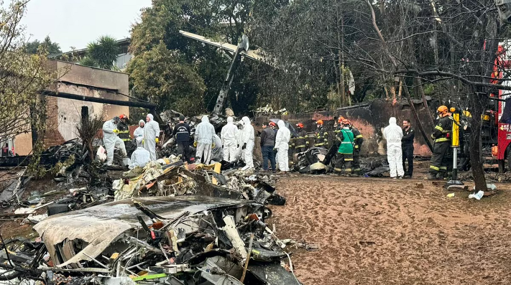 Voepass inicia descontaminação da área onde avião caiu em Vinhedo