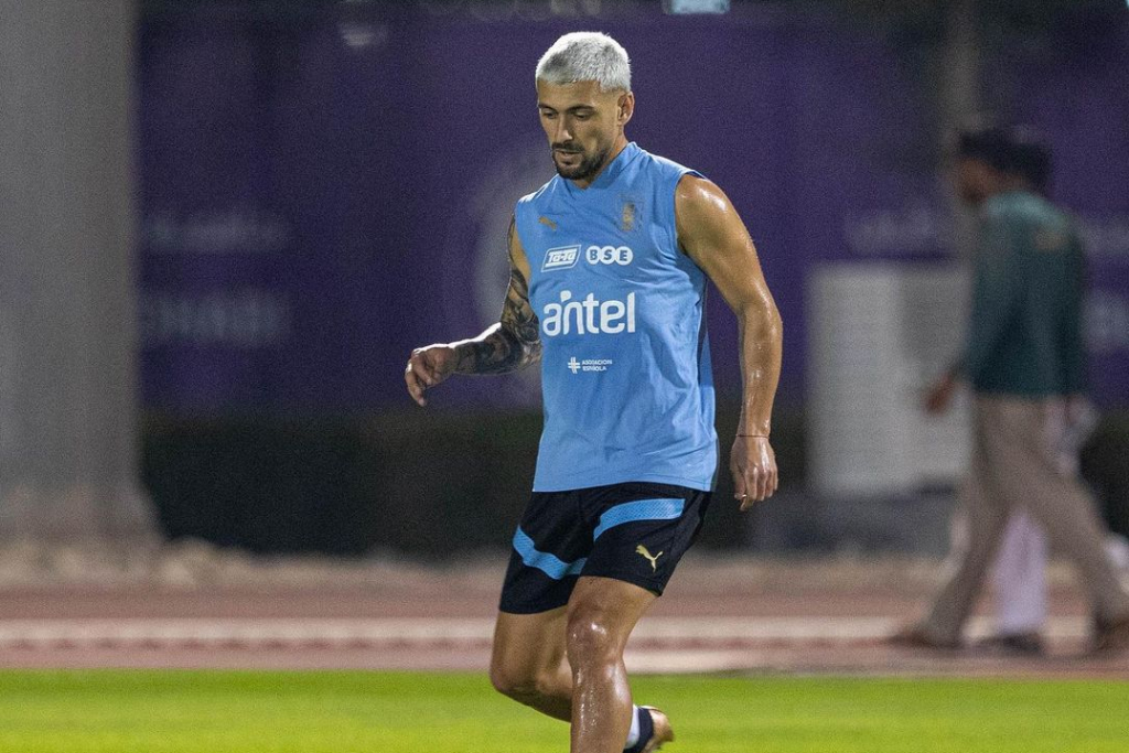Ausência de Arrascaeta em jogo do Uruguai frustra torcedores; entenda por que ele não jogou
