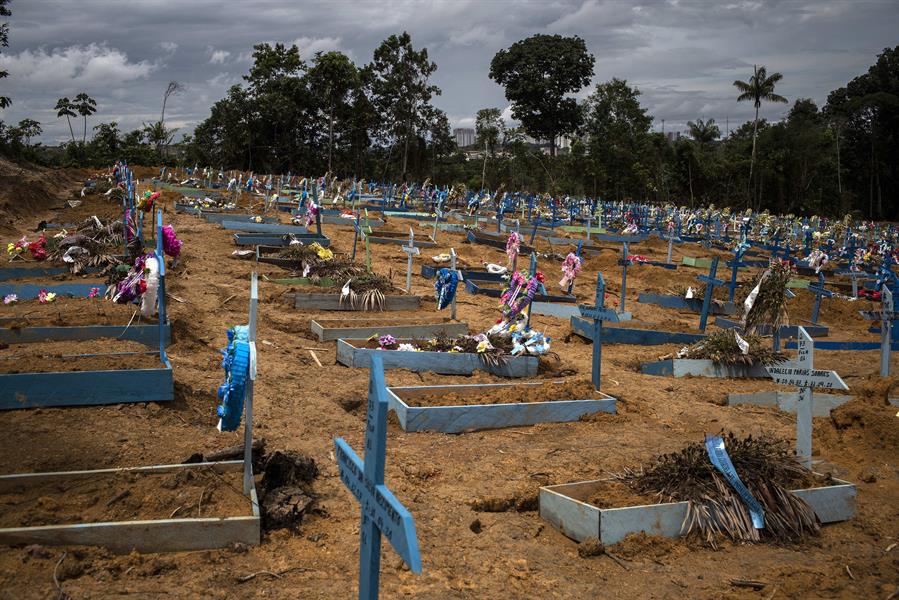 Prefeitura de São Paulo suspende enterros noturnos a partir desta quinta-feira