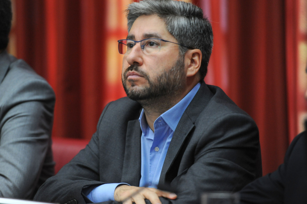 Conselho de Ética do Cidadania recomenda expulsão de Fernando Cury após assédio contra Isa Penna