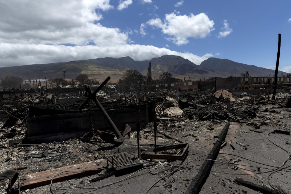 Em meio a revolta da população, mortes no Havaí após incêndio florestal chegam a 80