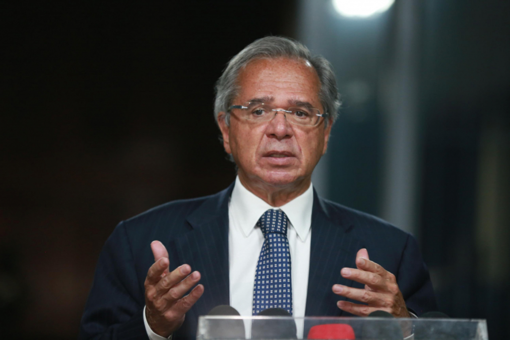 Guedes diz que Brasil terminará 2020 sem perder empregos formais