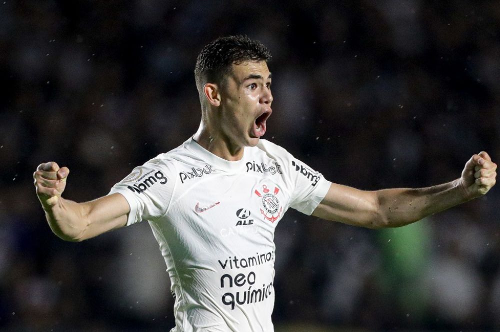 PSG acerta compra de Gabriel Moscardo com Corinthians após divergências