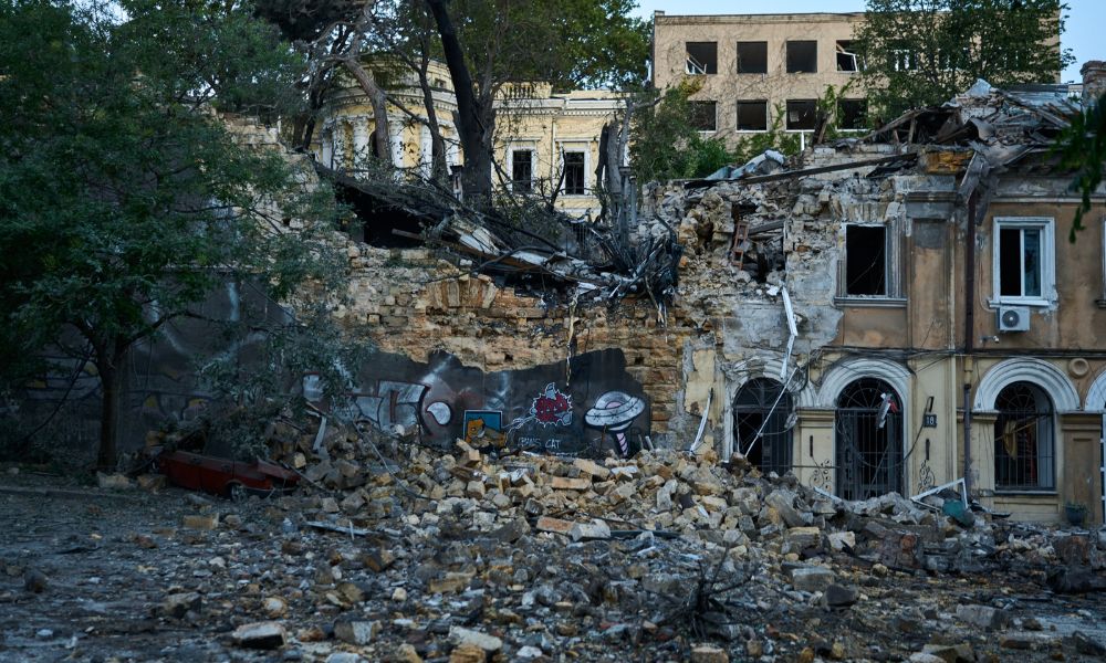 Unesco condena ‘bombardeios brutais’ contra o patrimônio na Ucrânia