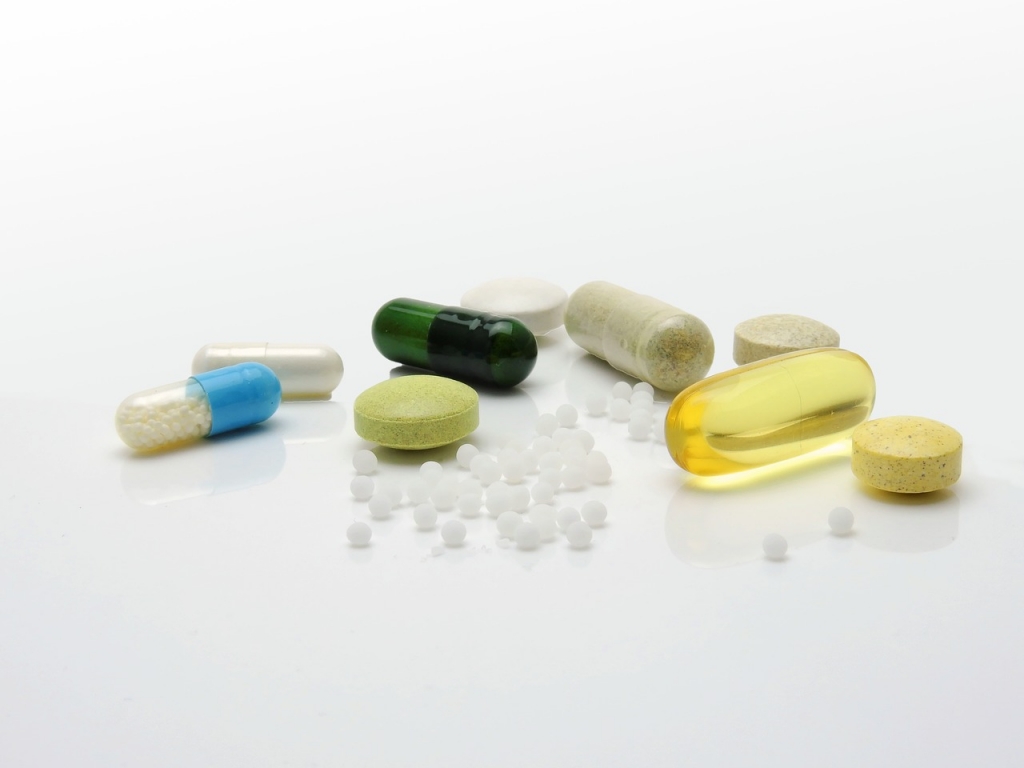Anvisa aprova novo tratamento para HIV com duas substâncias em um único comprimido