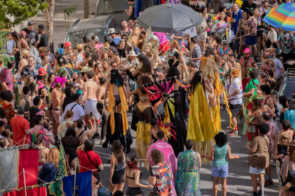 Carnaval 2023 deve movimentar mais de R$ 8,2 bilhões no turismo, aponta CNTur