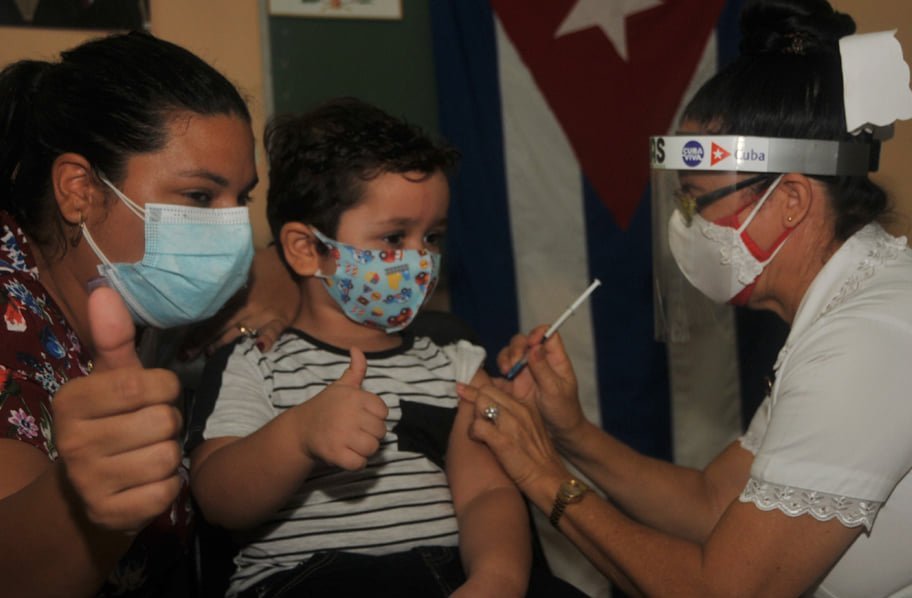 Todas as crianças cubanas com mais de 2 anos já estão vacinadas, diz governo