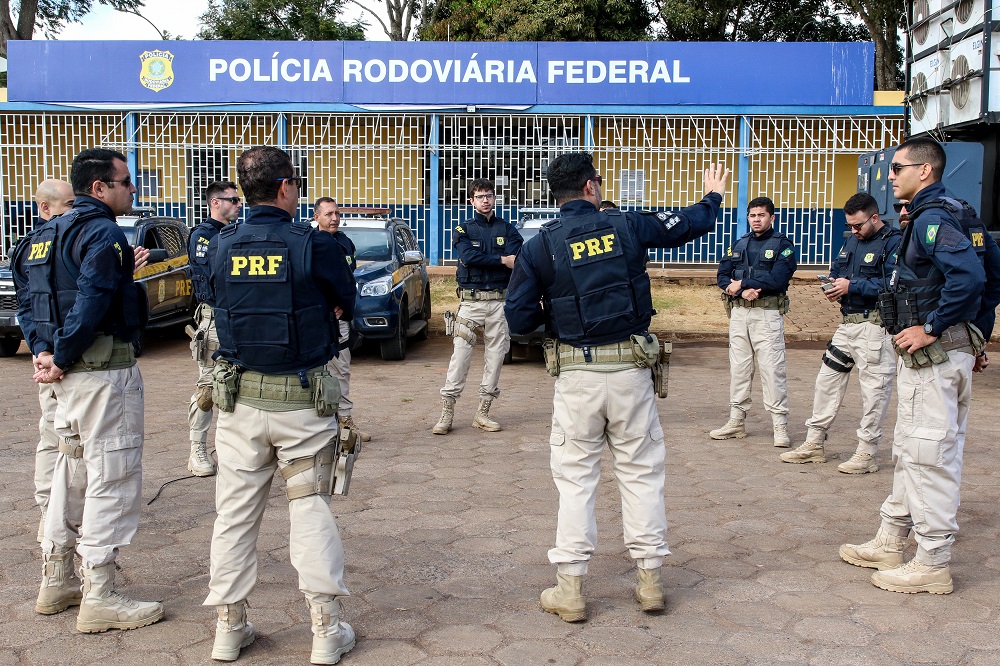 PRF apreende 5,1 toneladas de maconha em Ouro Verde do Oeste (PR) 