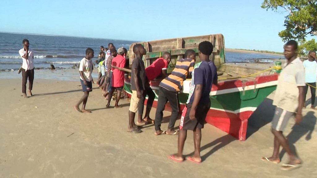 Naufrágio de barco de pesca deixa mais de 90 mortos em Moçambique