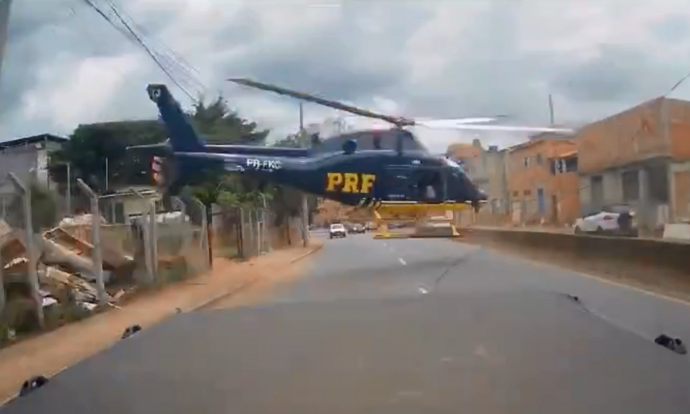Câmera mostra instante da queda do helicóptero da PRF em Belo Horizonte