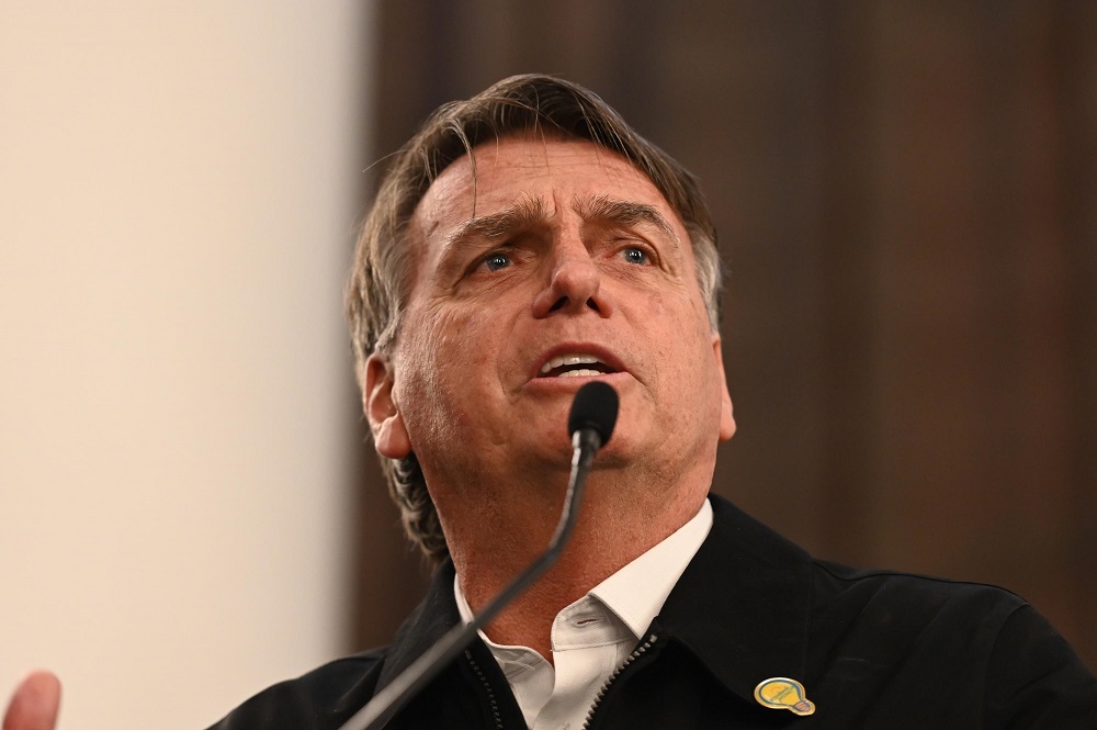 ‘Consideremos o ano passado uma página virada e vamos em frente’, declara Jair Bolsonaro em evento do PL Mulher