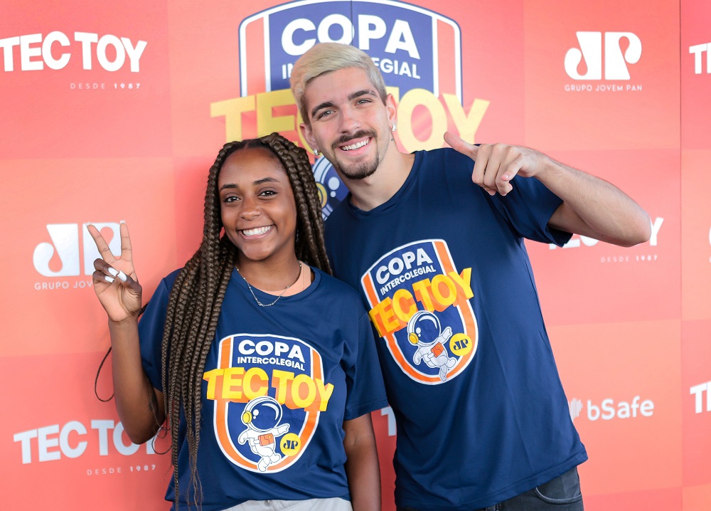 Escola da zona sul de São Paulo recebe a equipe da Jovem Pan e os influenciadores da Copa TecToy 2022