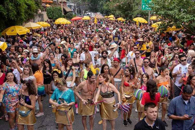 Cidades do interior de SP cancelam Carnaval de 2022 por causa da pandemia