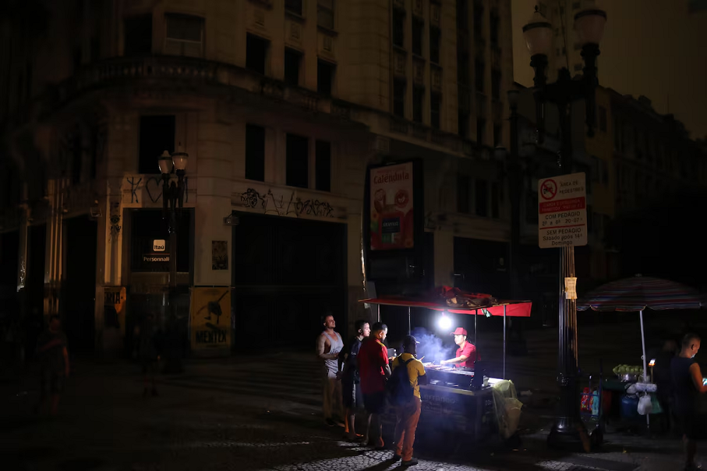 Enel São Paulo é multada em R$ 13 milhões por apagões no centro da cidade