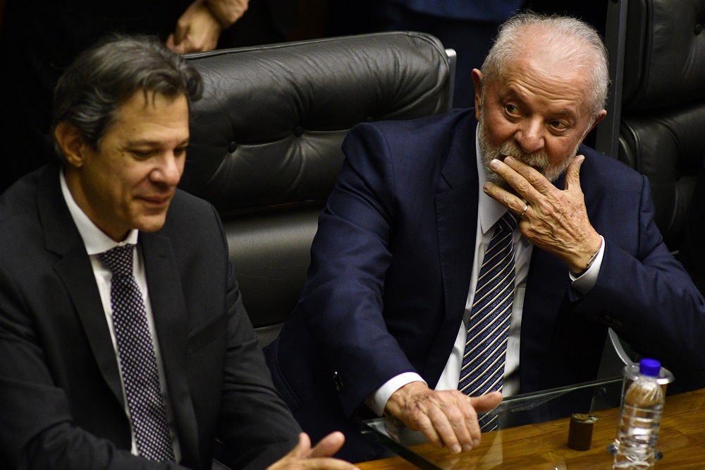 Haddad diz que Lula reforçou compromisso com arcabouço e que regras permitem déficit de 0,2% 