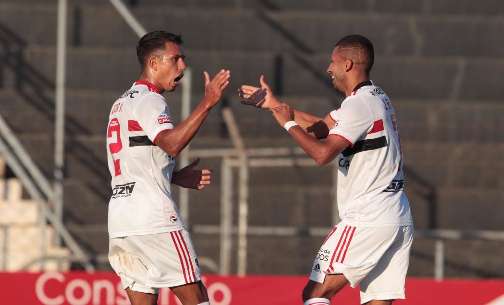 Em jogo com polêmica, São Paulo é derrotado pelo Novorizontino por 2 a 1