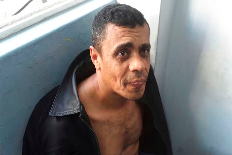 Polícia Federal reabre inquérito sobre facada em Bolsonaro