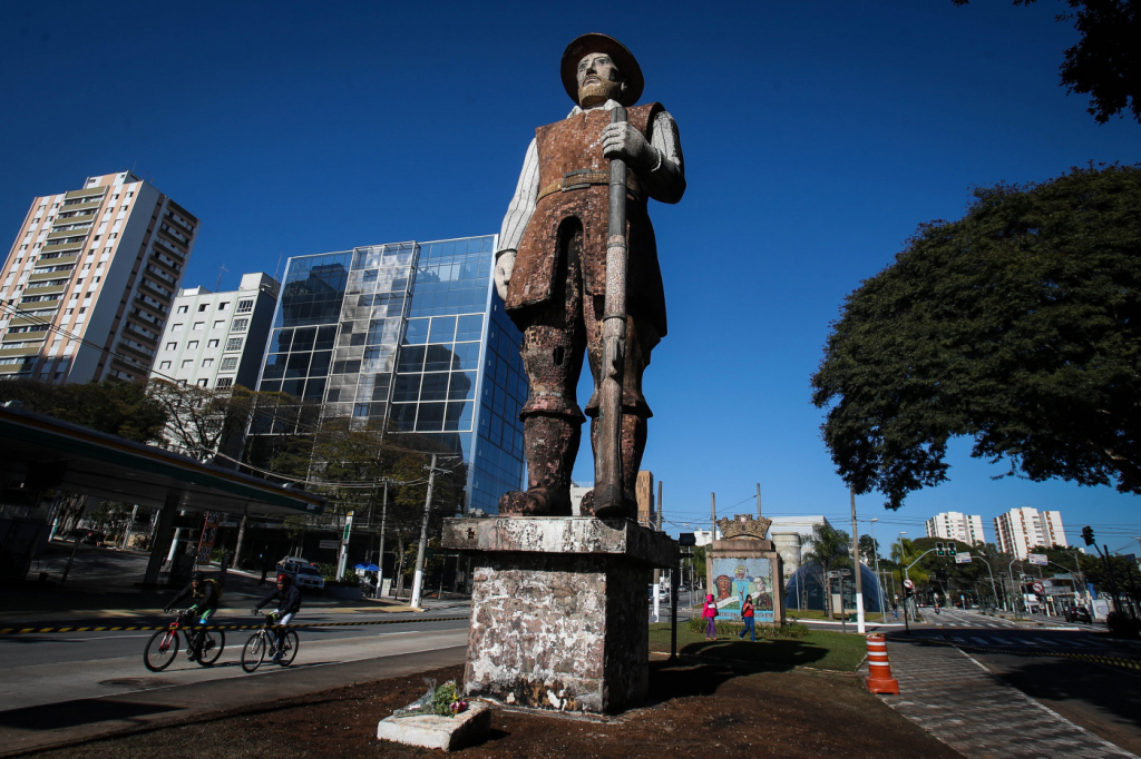 Empresário vai custear reforma de estátua de Borba Gato, diz Ricardo Nunes