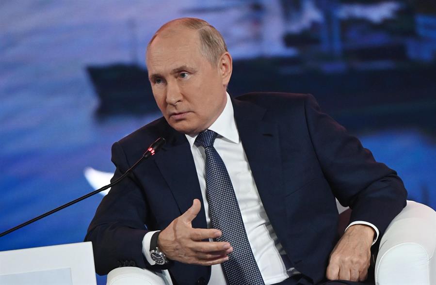 Vladimir Putin não irá à cúpula do clima em Glasgow, diz porta-voz