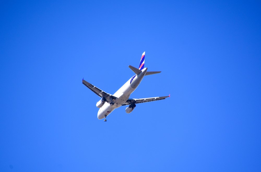 Governo federal diz que companhias aéreas vão apresentar plano de redução de passagens em até dez dias
