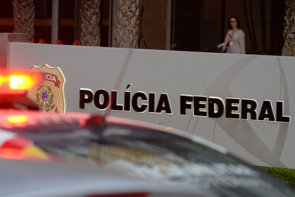Polícia Federal impede brasileiro de se juntar ao grupo extremista Estado Islâmico