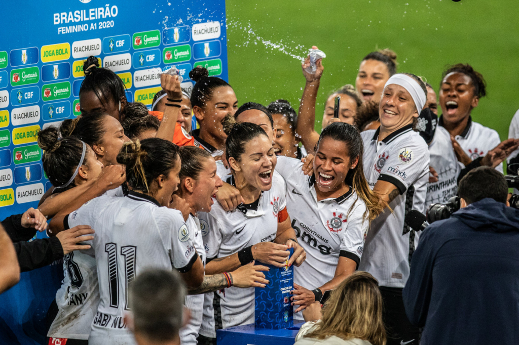 Corinthians vence Kindermann e conquista Brasileiro Feminino 2020