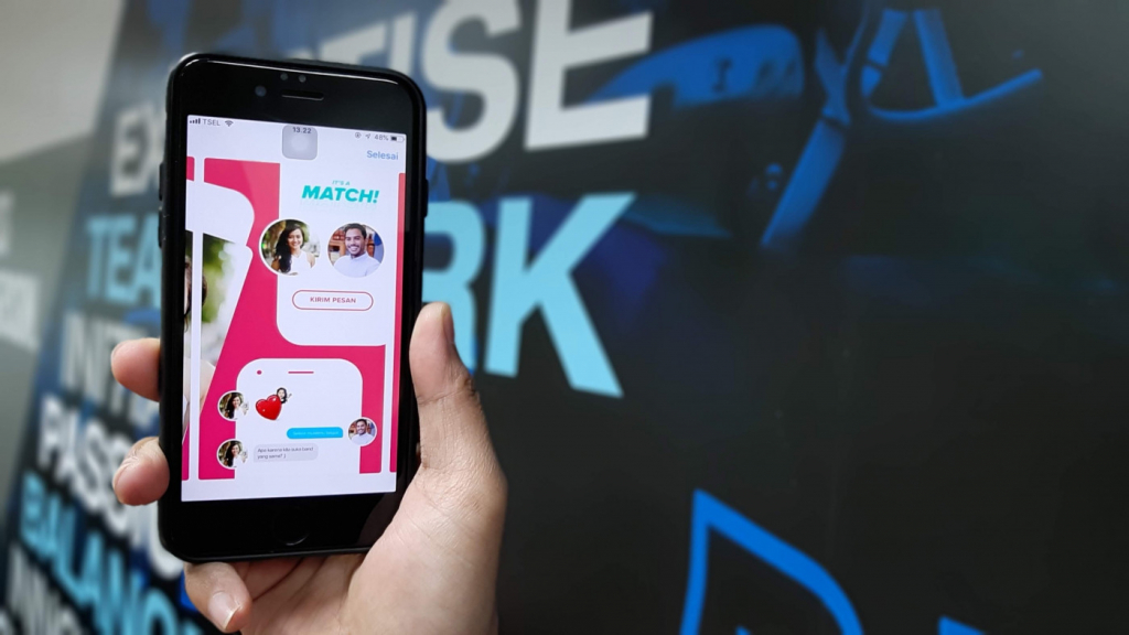 Tinder implementará canal de comunicação para combater crimes em encontros marcados por aplicativo
