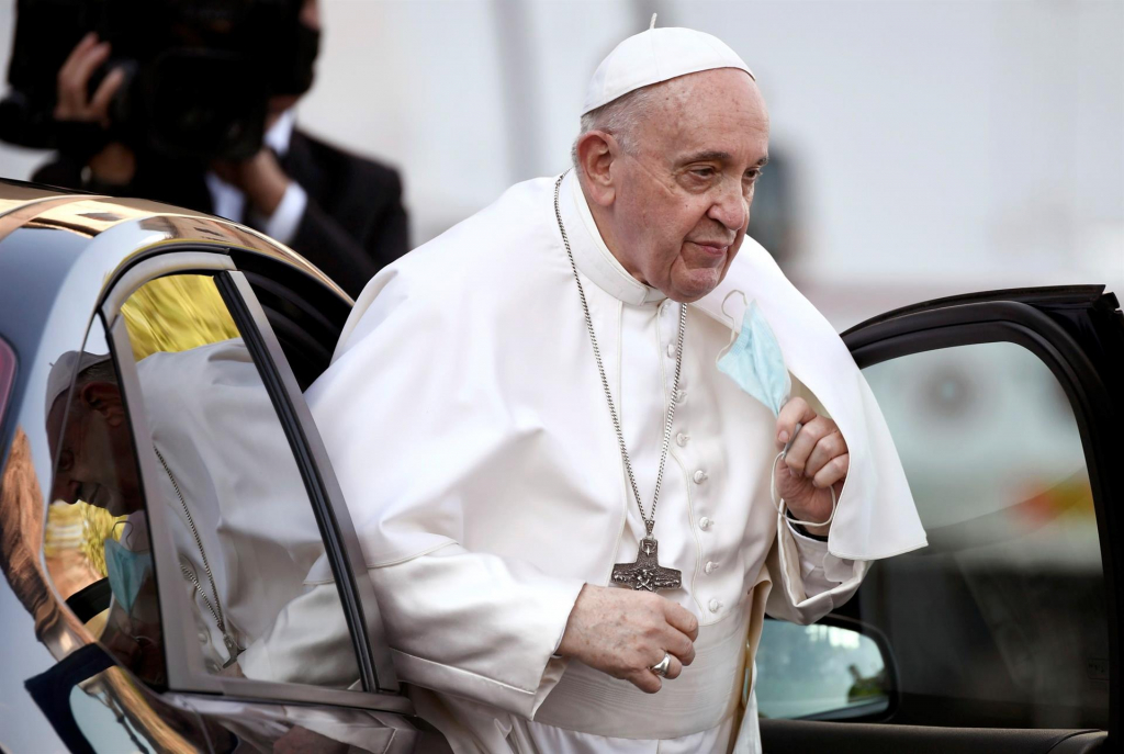 Papa Francisco diz que substituir filhos por cães e gatos é sinal de ‘egoísmo’