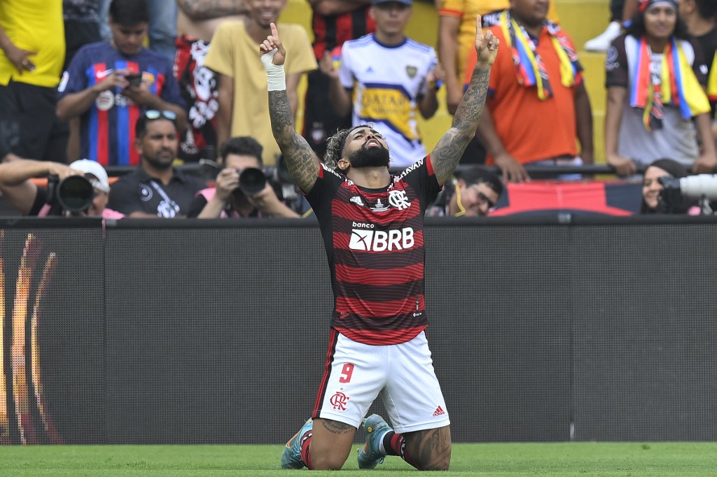 Com a melhor campanha da história da Libertadores, Flamengo se torna o sétimo campeão invicto