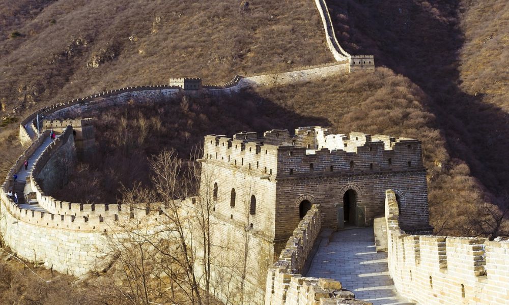 Homens são detidos após cavar buraco na Muralha da China para criar um atalho