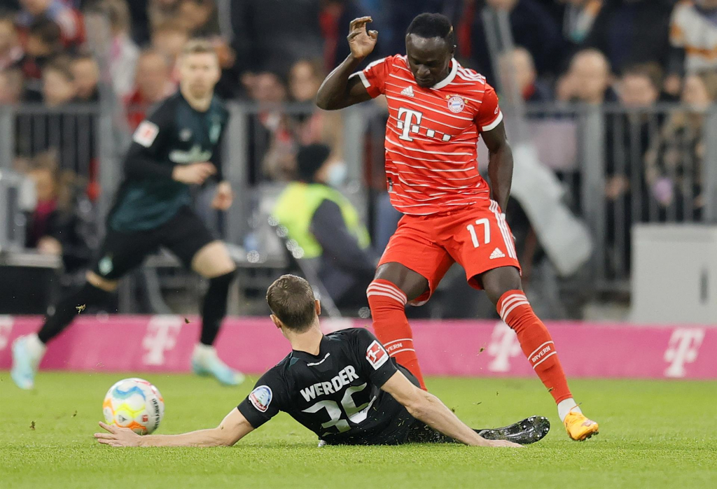 Mané sente dores em jogo do Bayern de Munique e vira preocupação para a Copa do Mundo