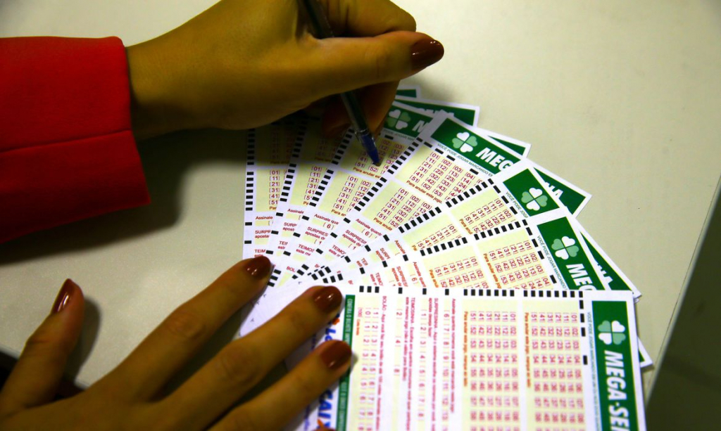 Loteria norte-americana oferece prêmio acumulado de US$ 565 milhões