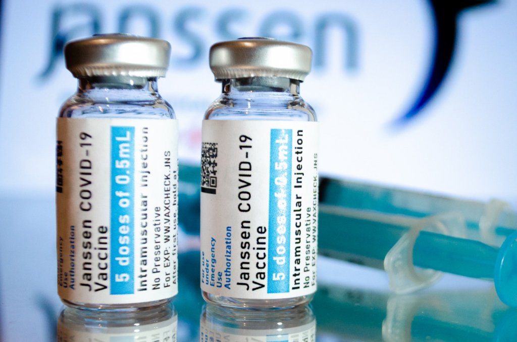 EUA vão enviar 3 milhões de doses da vacina da Janssen ao Brasil