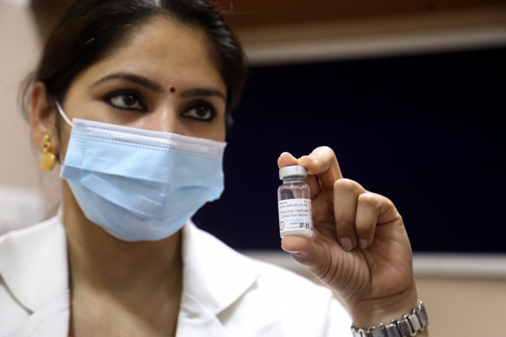 Vacina indiana Covaxin tem 50% de eficácia contra a Covid-19, diz novo estudo