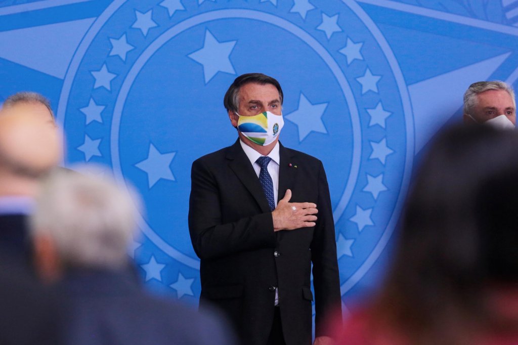 Bolsonaro participa da posse do novo presidente do Equador nesta segunda