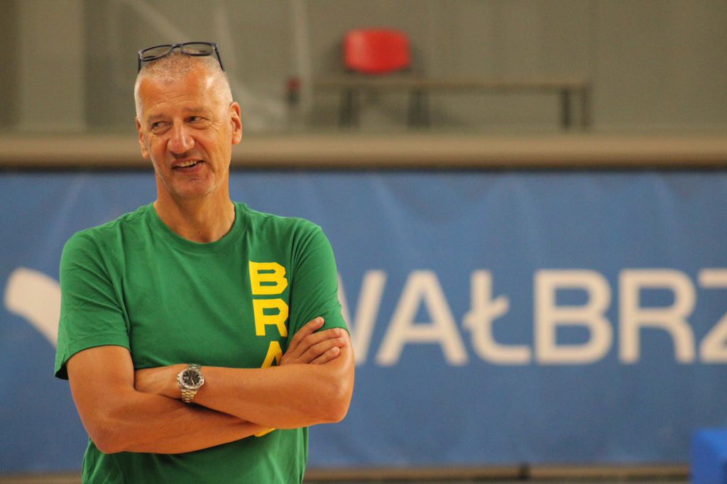 CBB anuncia que Aleksandar Petrovic não é mais técnico da seleção de basquete