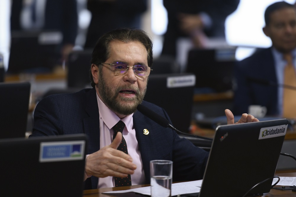 Senador Plínio Valério será relator de proposta que concede autonomia ao Banco Central
