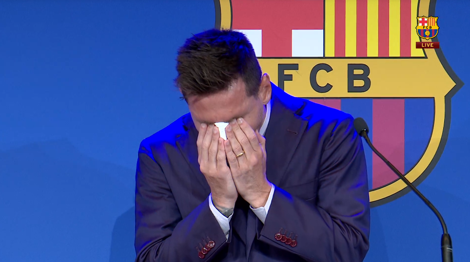 Em lágrimas, Messi fala sobre saída do Barcelona: ‘Não estava preparado’