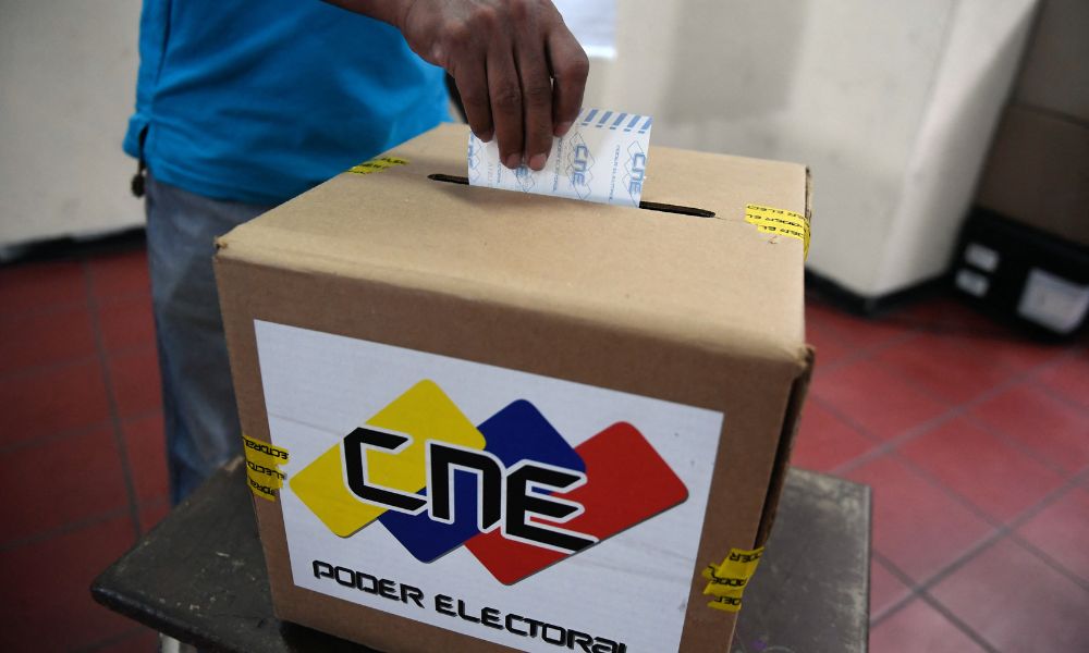 Venezuela marca eleições presidenciais para 28 de julho, dia do aniversário de Hugo Chávez