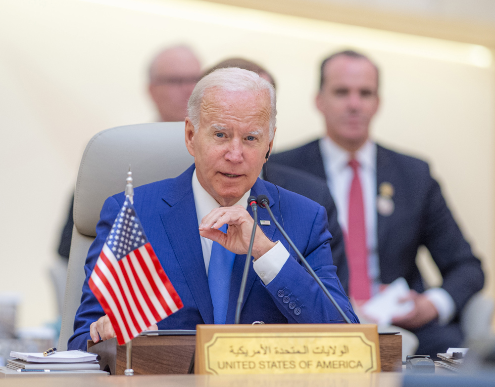EUA ‘não se afastarão’ do Oriente Médio, afirma Joe Biden em cúpula na Arábia Saudita