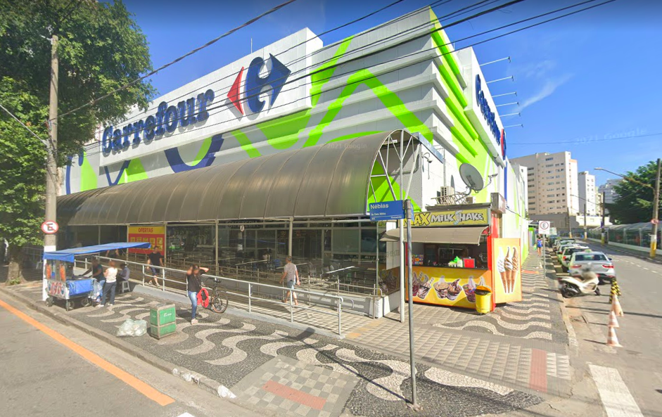 Funcionário do Carrefour fica preso em elevador por quase dois dias em Santos