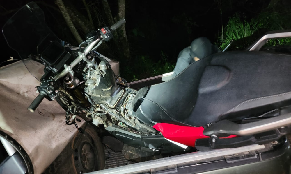 Motocicleta de marido de Ana Paula Padrão é encontrada em Arujá, na Grande SP