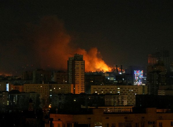 Novas explosões são registradas durante a madrugada em Kiev