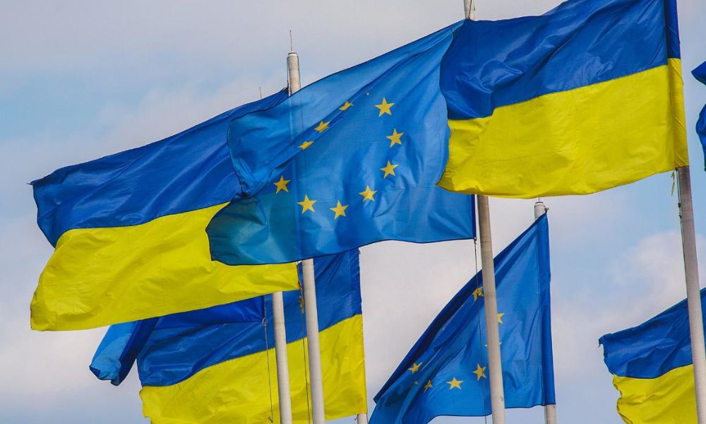 Estatuto de candidata à UE não garante nenhum grande benefício para a Ucrânia, diz especialista