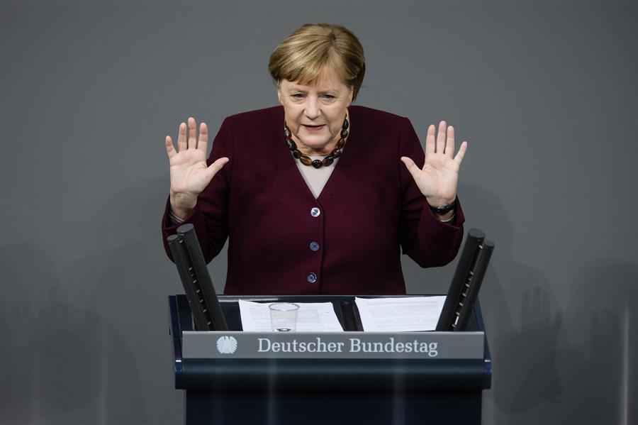 Merkel afirma que acordo pós-Brexit não é essencial para União Europeia